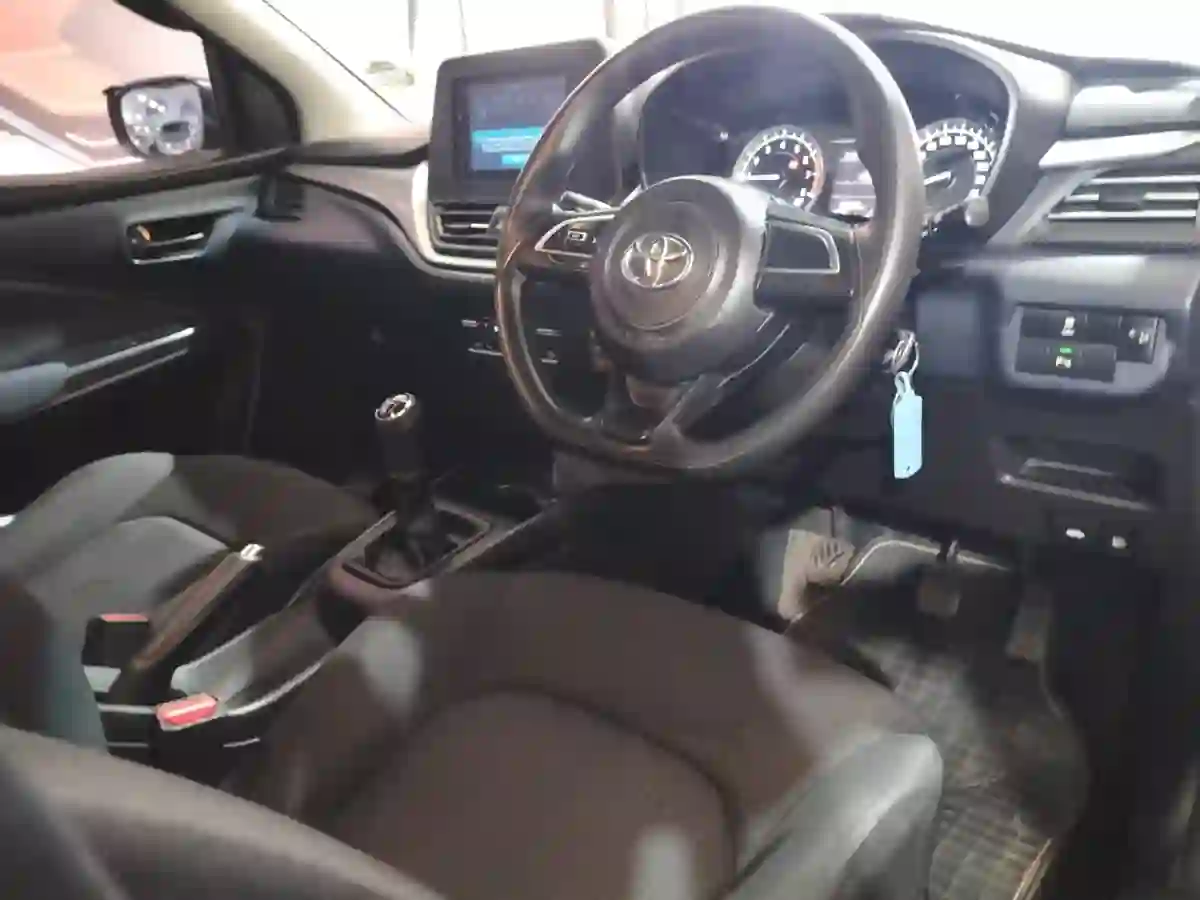 2023 Toyota 2023 TOYOTA STARLET 1.5 photo 8