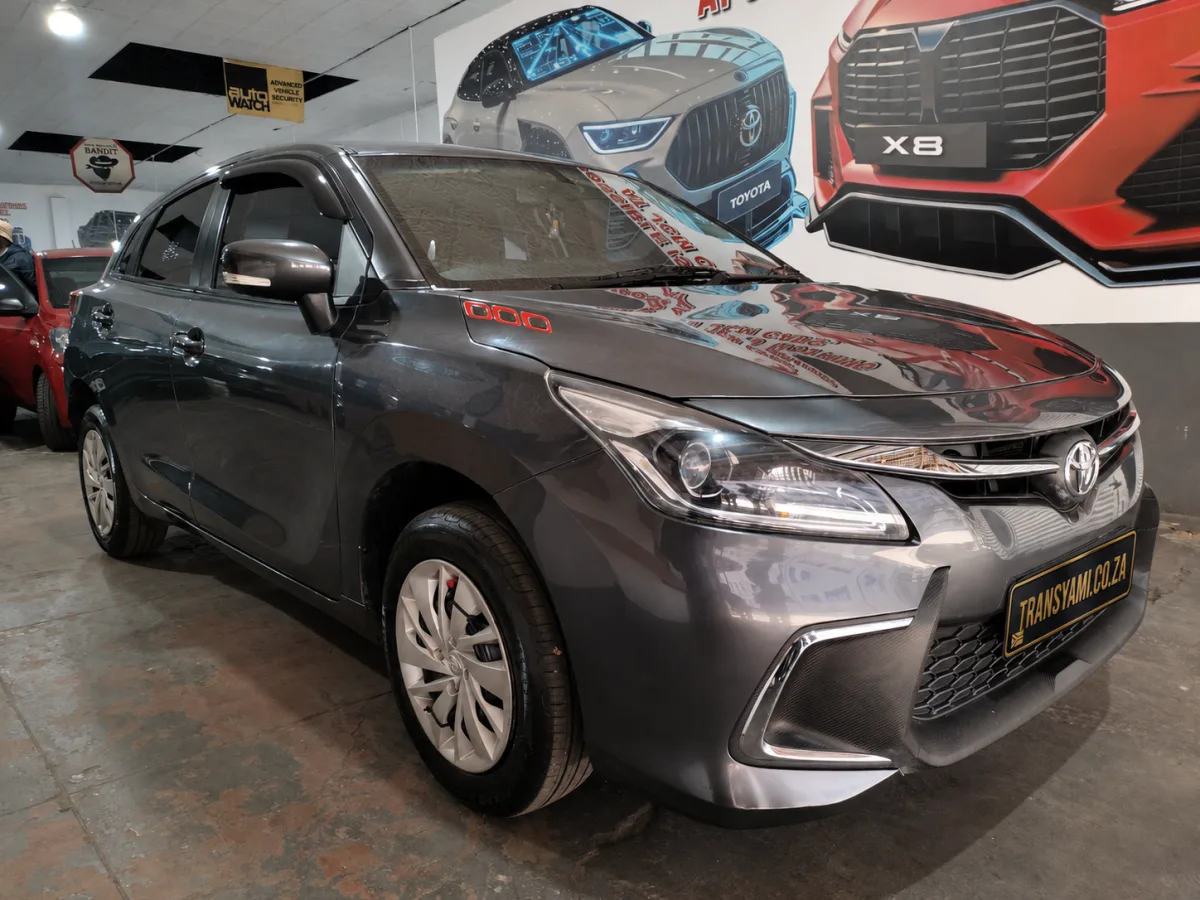 2023 Toyota 2023 TOYOTA STARLET 1.5 photo 2